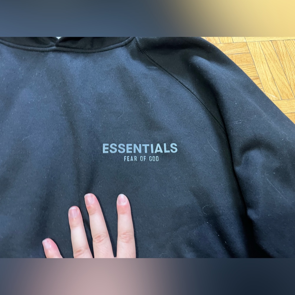 Essentials hoodie - Picture 3 of 5